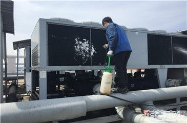 风冷螺杆式冷水机组维护保养