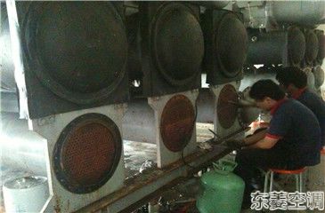 中央空调冷凝器怎样清理？冷凝器的清理流程【详细说明】